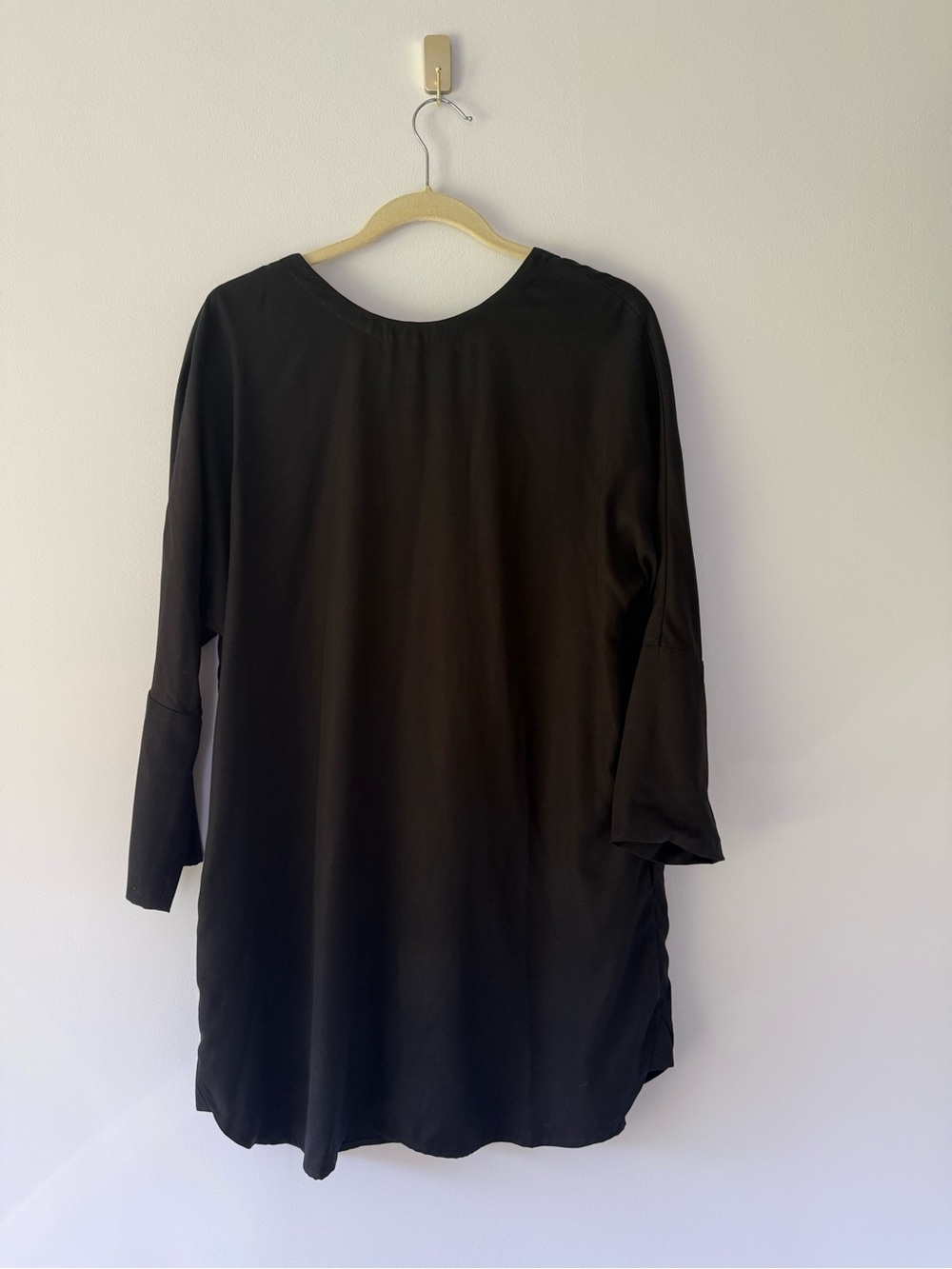 VETTA Capsule - The Boyfriend Shirt Dress - Picture 6 of 8